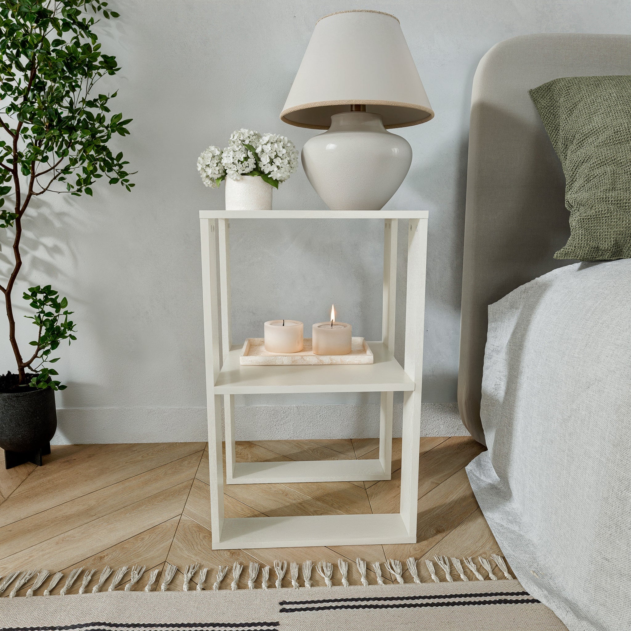 שידת לילה מודרנית לחדר שינה דגם פירנצה