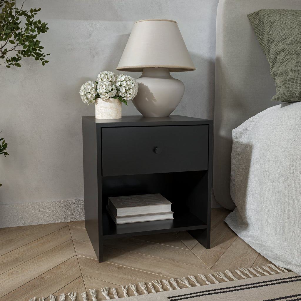 שידת לילה מודרנית לחדר שינה דגם סלין שחור