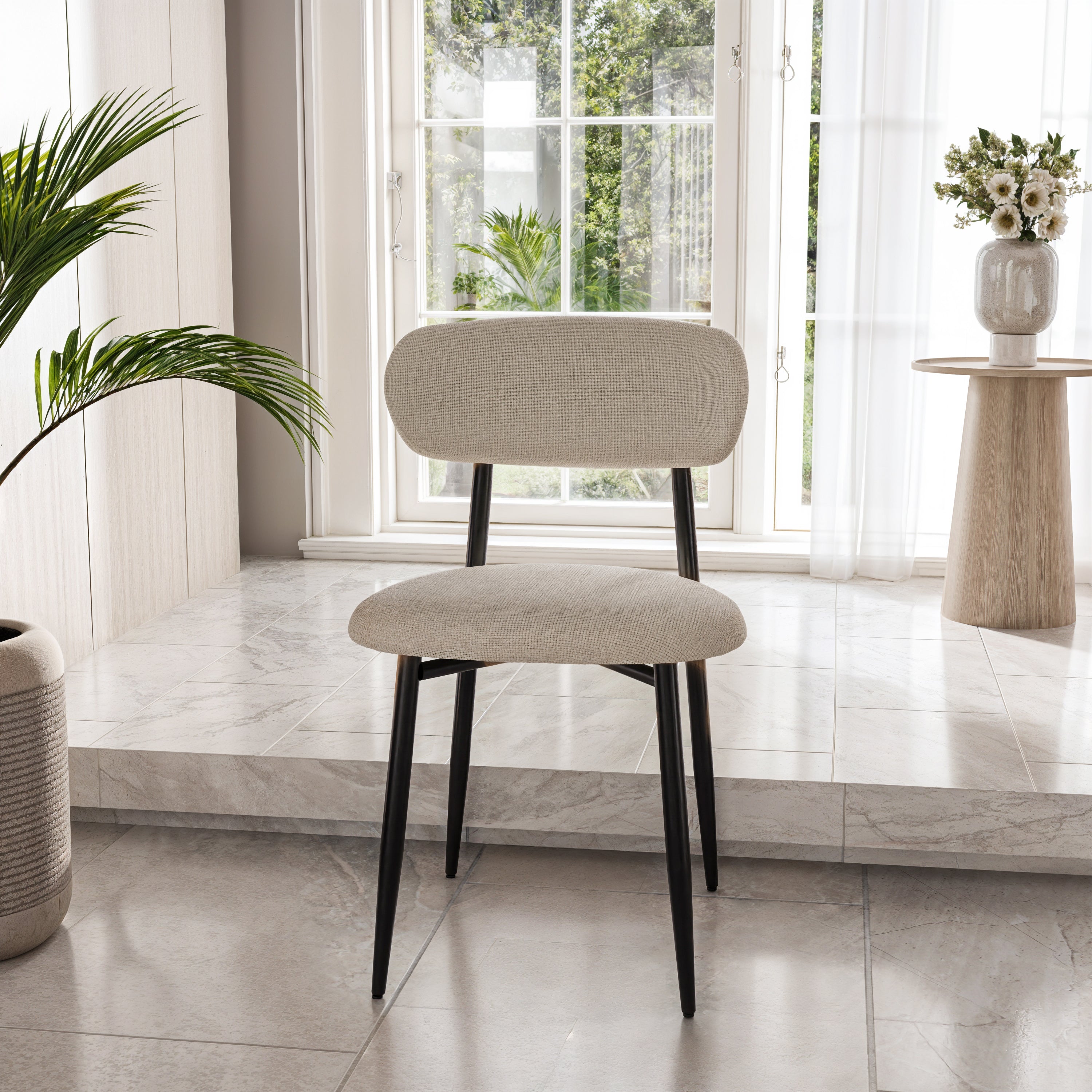 כסא לפינת אוכל דגם ורונה - צבע שחור