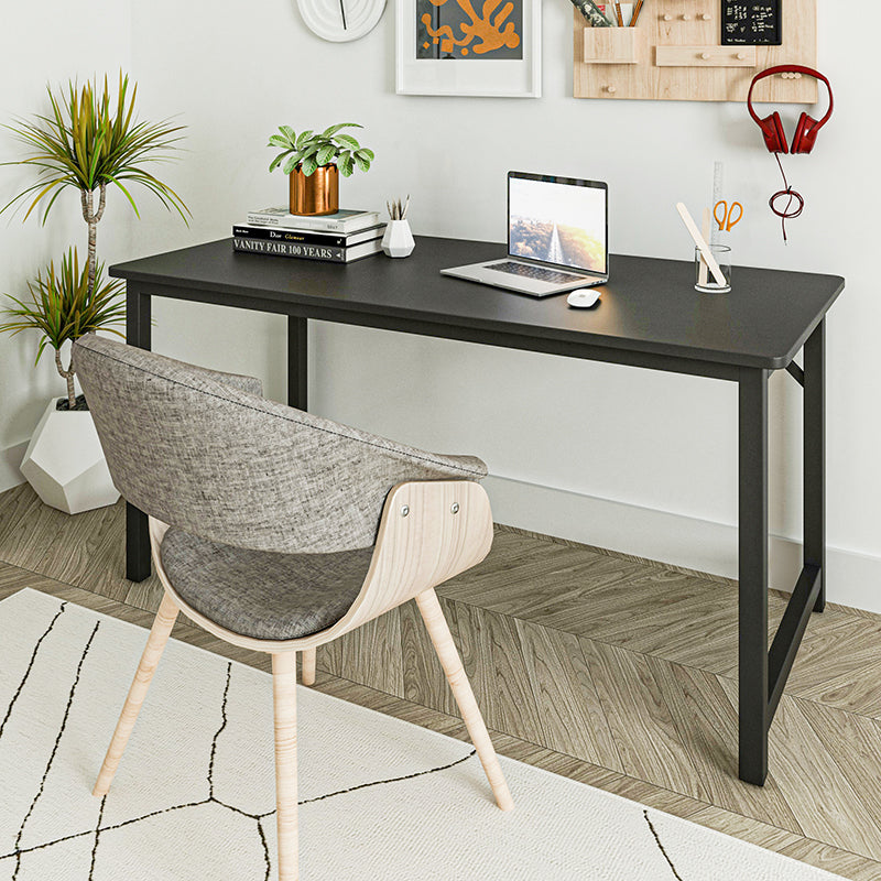 שולחן מחשב מעוצב דגם רומא - צבע שחור 160 ס"מ